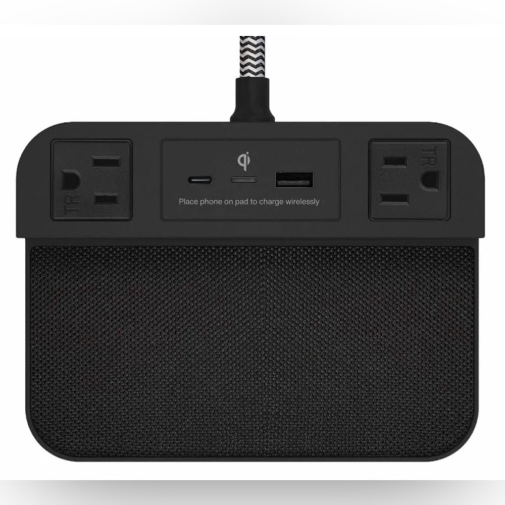 Nonstop Station P Universal Smartphone Charging Station Wireless USB-C USB-A